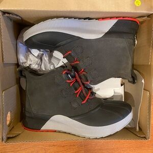 Sorel Black Gray and Red Youth Boots